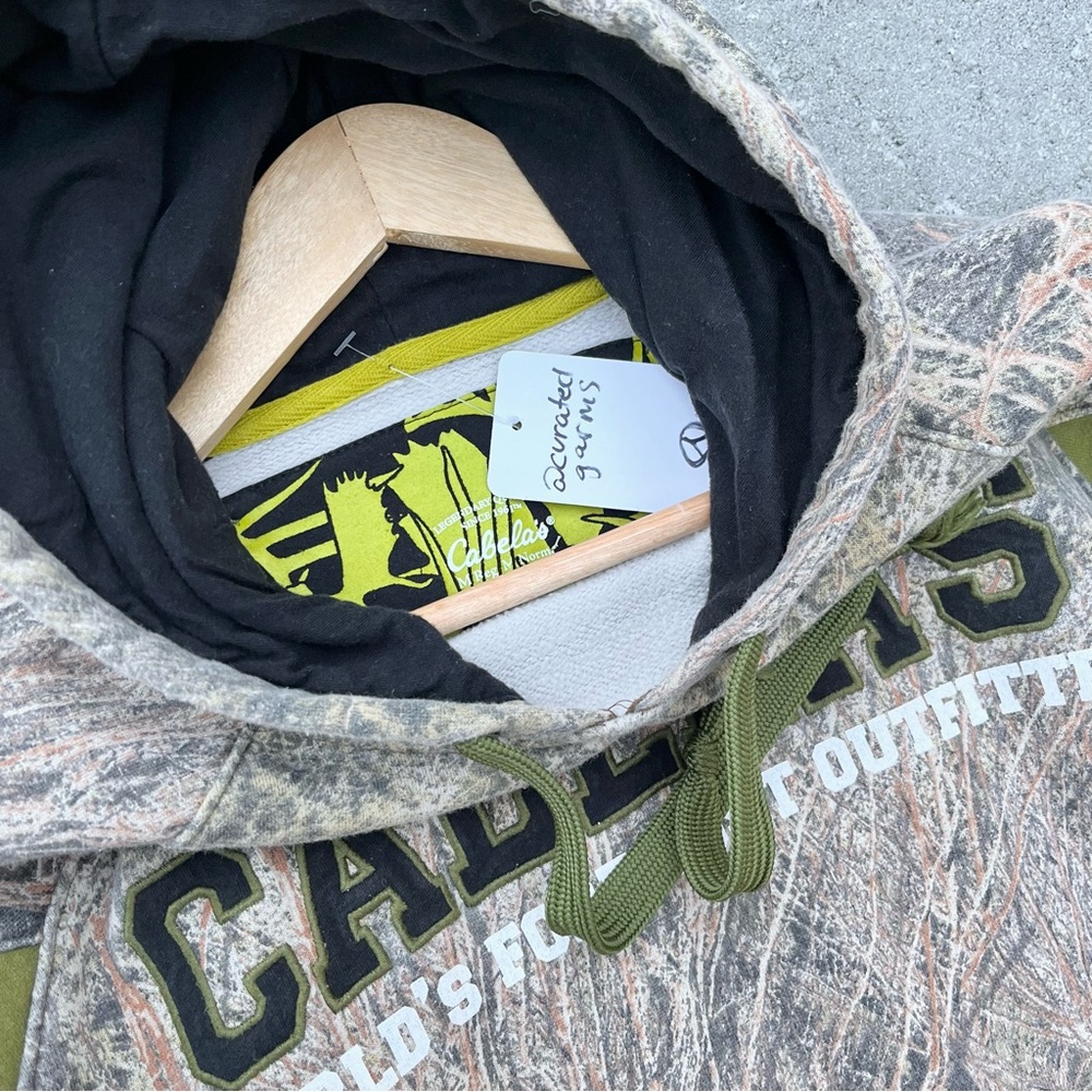 Cabela’s Camo Sweatshirt - Picture 5 of 5